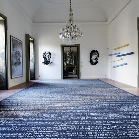 מלון לצ'ה Palazzo Luce מראה חיצוני תמונה
