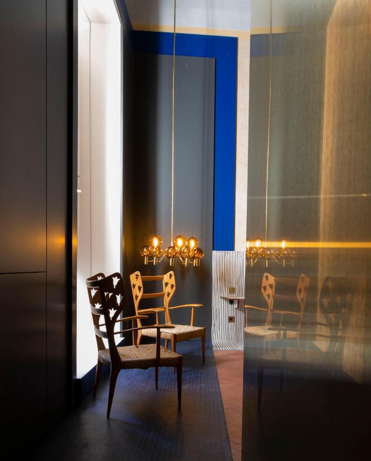 מלון לצ'ה Palazzo Luce מראה חיצוני תמונה